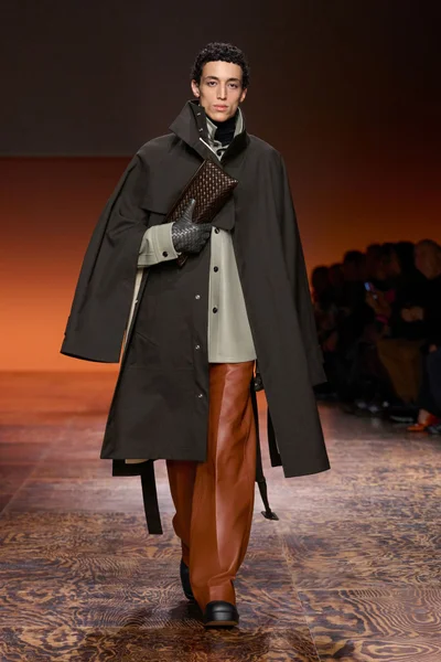Look 58